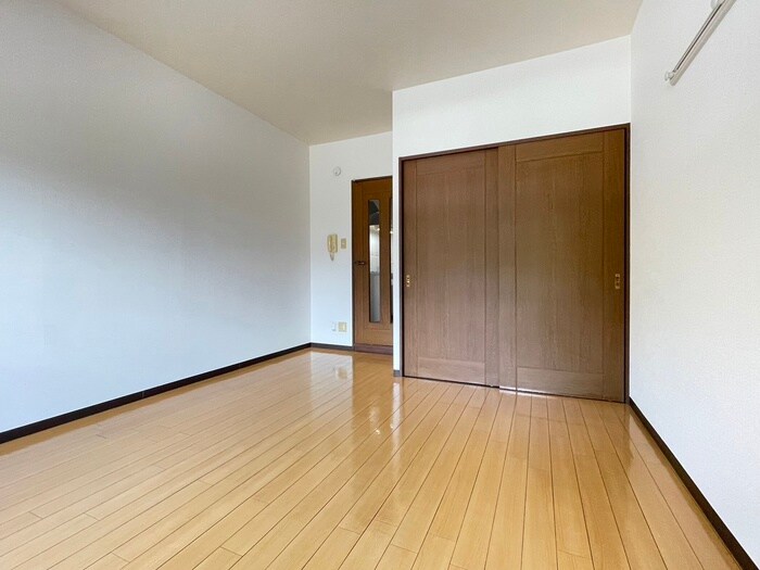 物件内観写真17　(居室)