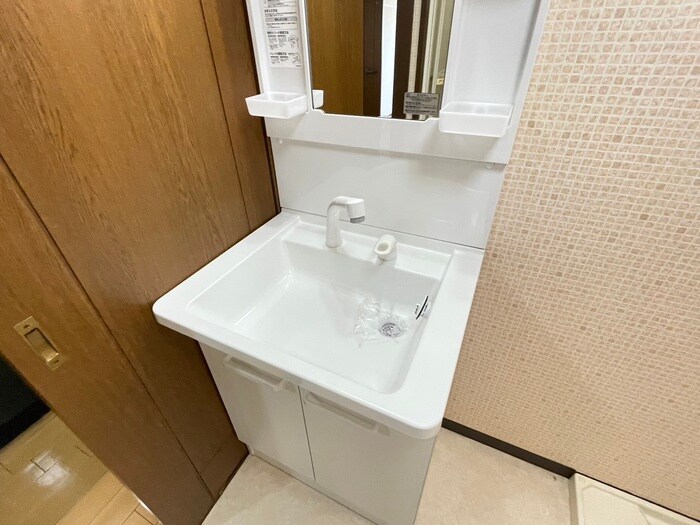 物件内観写真18　(洗面)