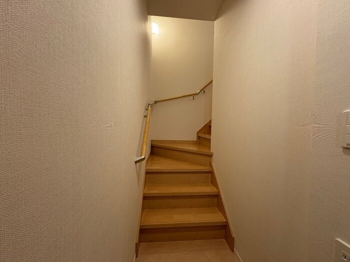 物件内観写真10　(廊下)