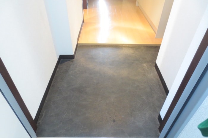 物件内観写真18　(玄関)