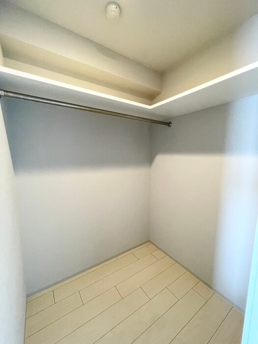 物件内観写真10　(収納)