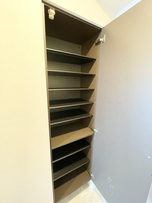 物件内観写真16　(靴箱)