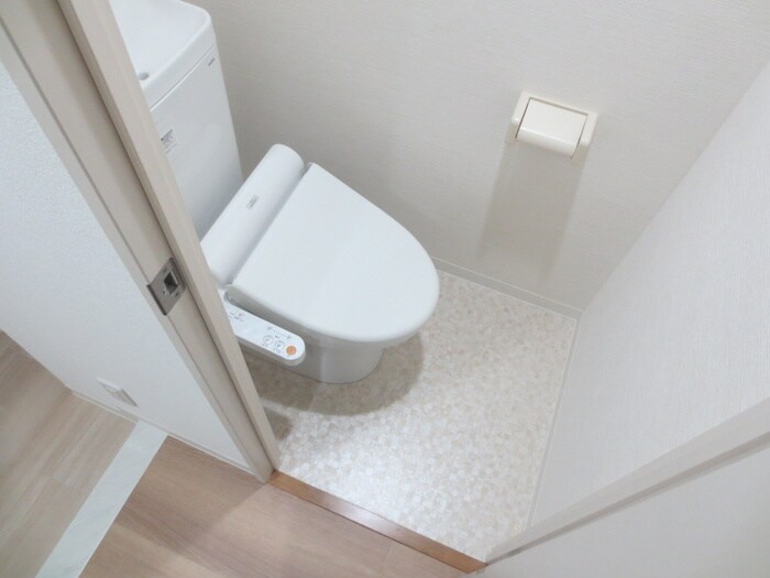 物件内観写真10　(トイレ)