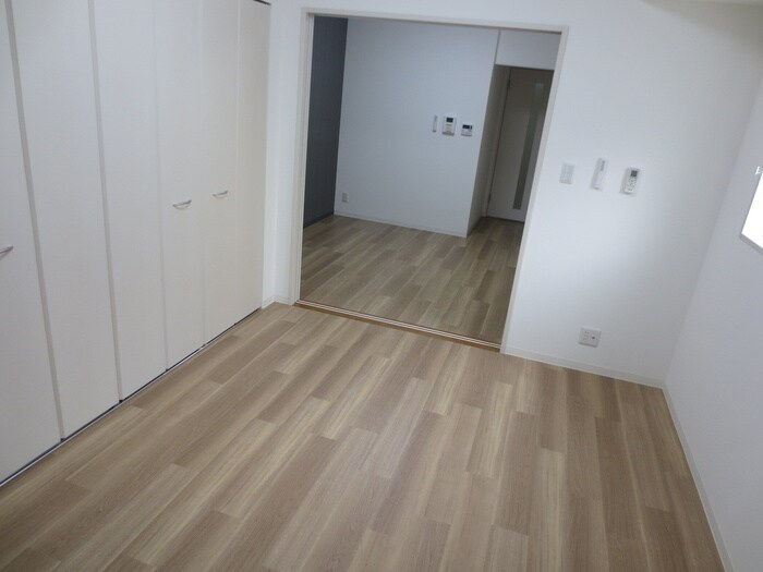 物件内観写真15　(居室)