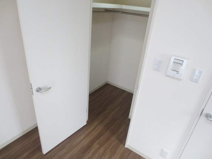 物件内観写真20　(収納)
