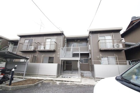 ファミール稲垣外観写真