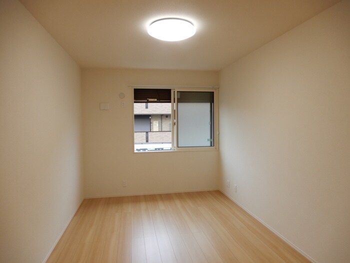 物件内観写真17　(居室)