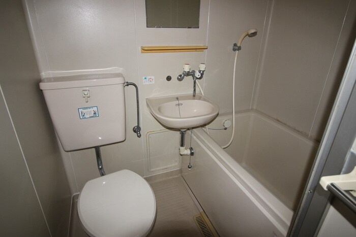 物件内観写真16　(バス／シャワールーム等)