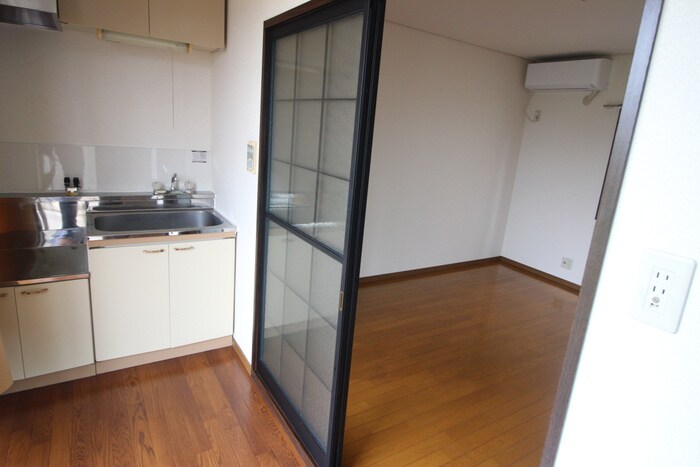 物件内観写真21　(居室)