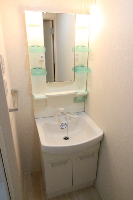 物件内観写真13　(洗面)