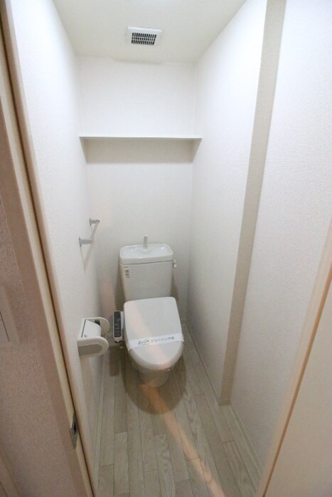 物件内観写真15　(トイレ)