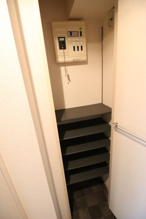 物件内観写真19　(靴箱)