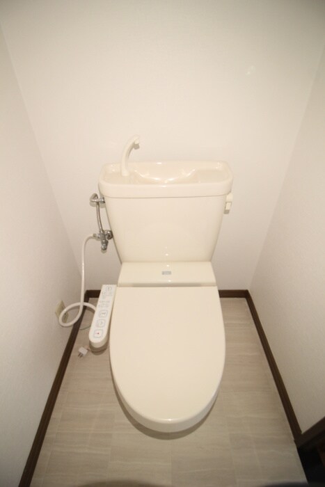 物件内観写真14　(トイレ)