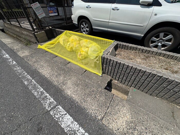 物件外観写真6　(建物設備)