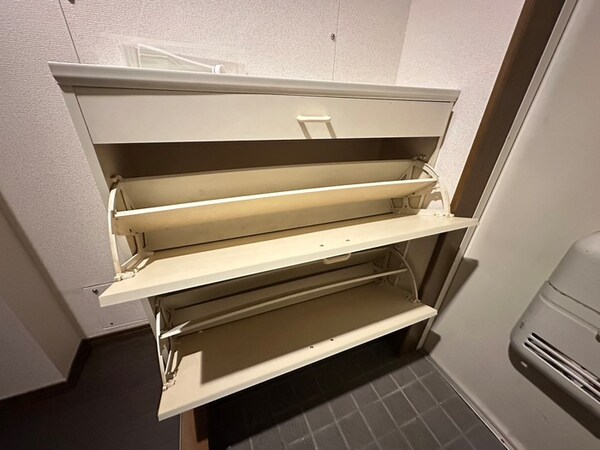靴箱