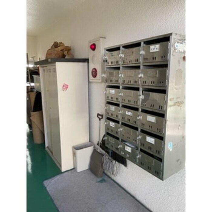 物件外観写真4　(建物設備)