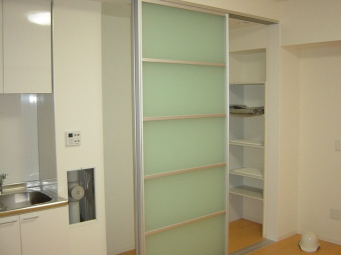 物件内観写真14　(収納)