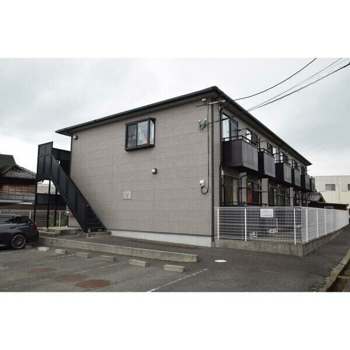 物件外観写真6　(外観写真)