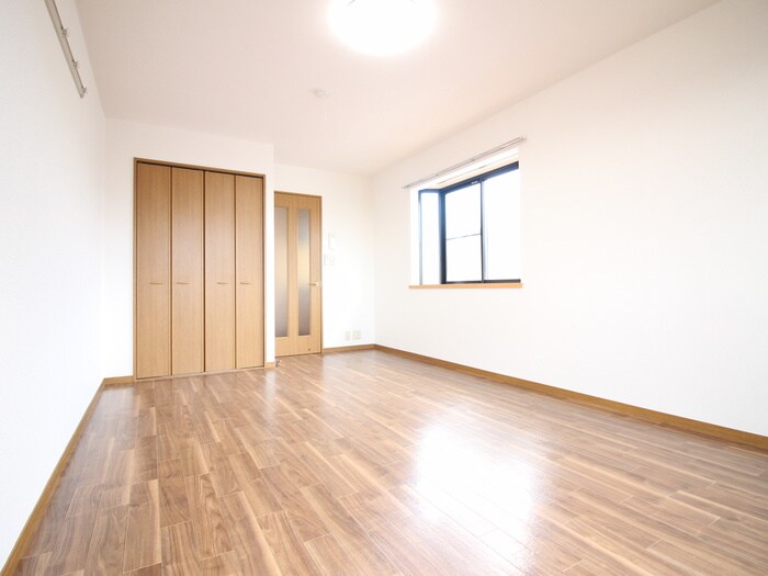 物件内観写真22　(居室)