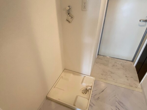 洗濯機置場