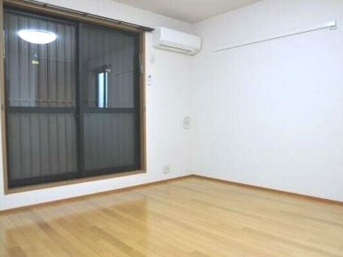 物件内観写真5　(居室)