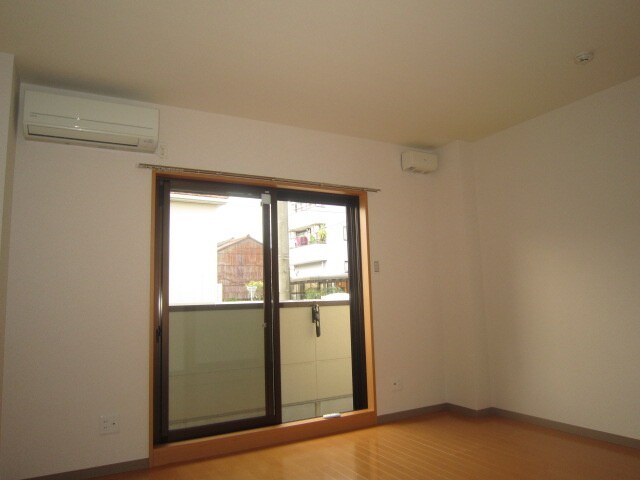 物件内観写真14　(居室)