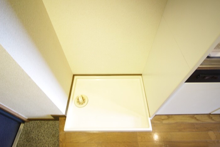 物件内観写真14　(洗濯機置場)