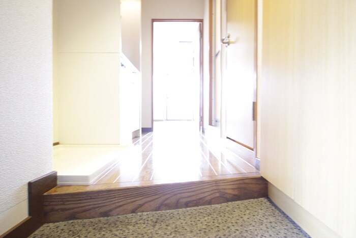 物件内観写真19　(廊下)