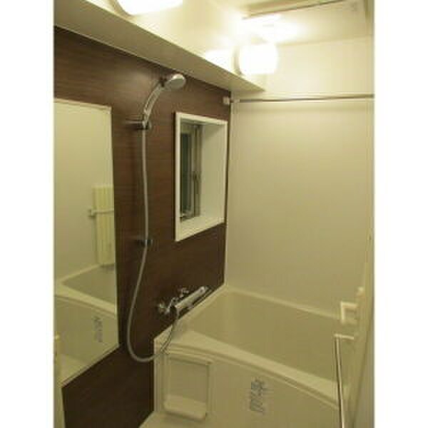 物件内観写真9　(バス／シャワールーム等)