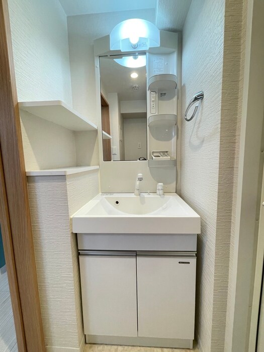 物件内観写真10　(洗面)