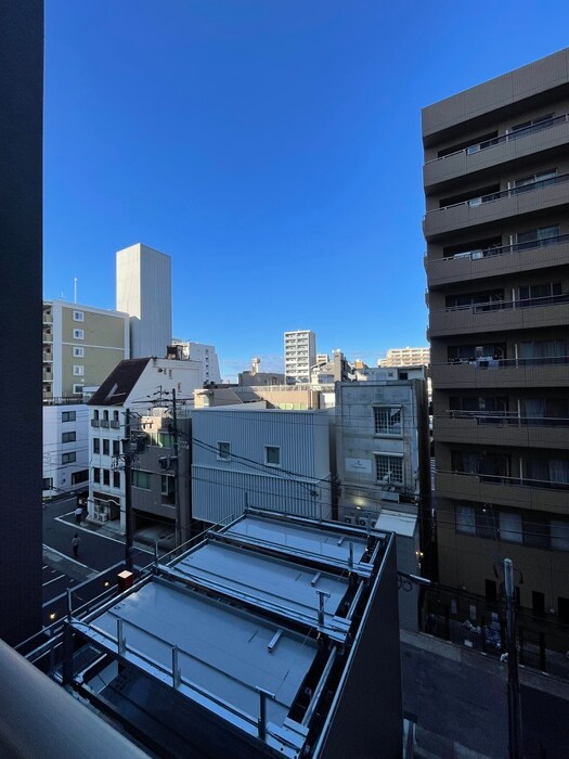 物件内観写真13　(室内からの展望)