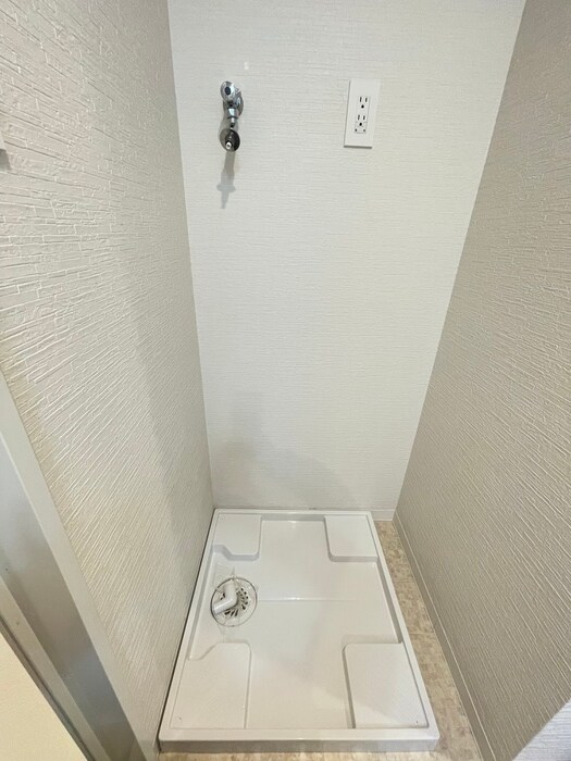 物件内観写真19　(洗濯機置場)