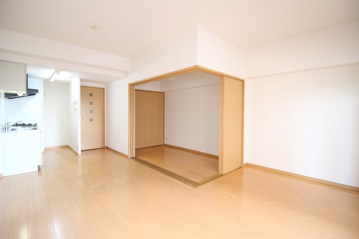 物件内観写真8　(居室)