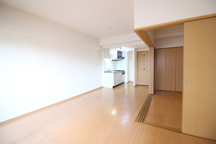 物件内観写真9　(居室)