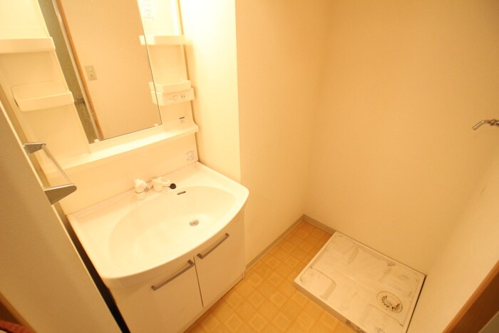 物件内観写真13　(洗面)