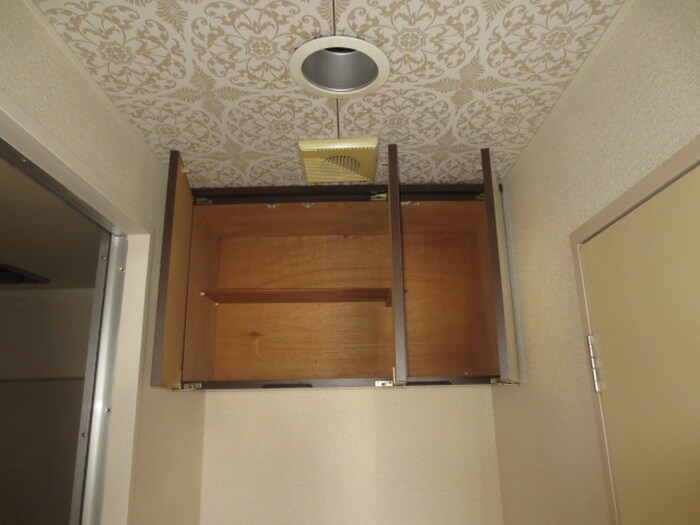 物件内観写真14　(収納)