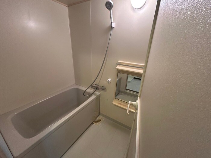 物件内観写真12　(バス／シャワールーム等)