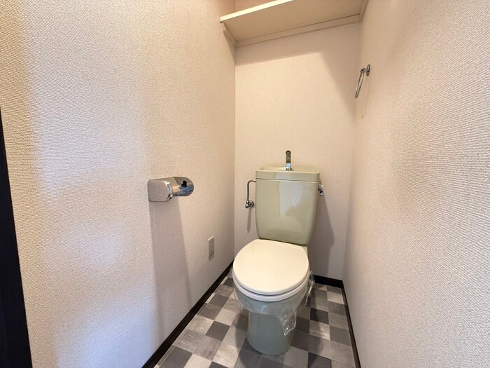 物件内観写真12　(トイレ)