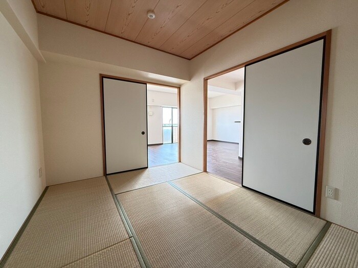 物件内観写真19　(居室)