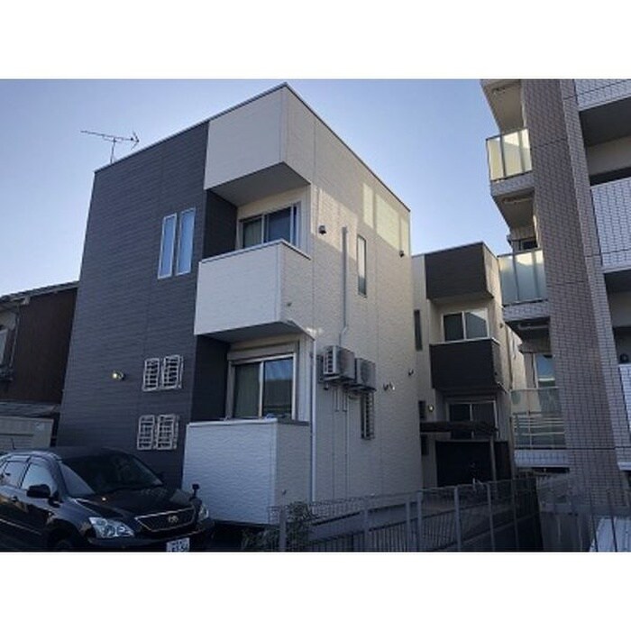 物件外観写真1　(外観写真)