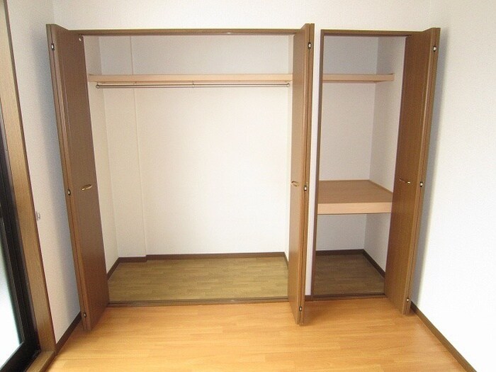 物件内観写真6　(居室)