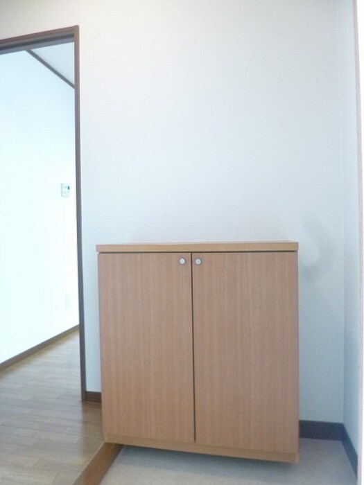 物件内観写真7　(靴箱)