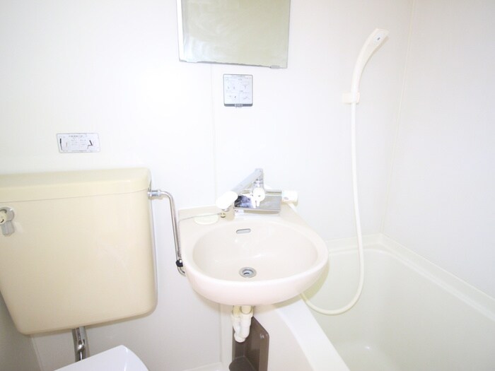 物件内観写真15　(洗面)