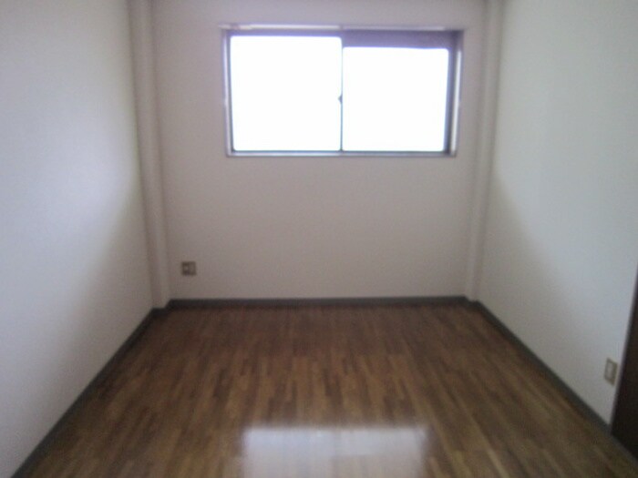 物件内観写真11　(居室)