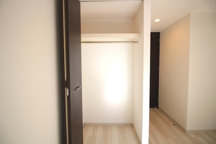 物件内観写真9　(収納)