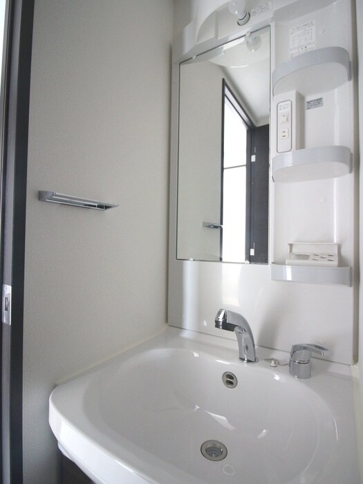 物件内観写真10　(洗面)