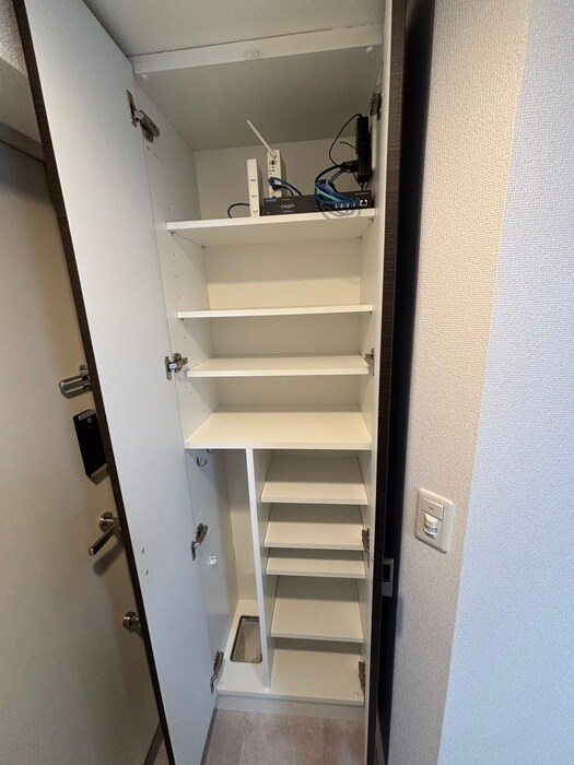 物件内観写真19　(靴箱)