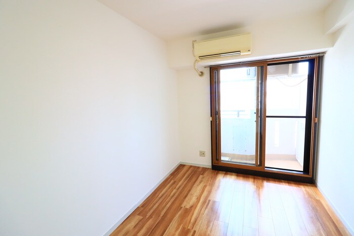 物件内観写真16　(居室)