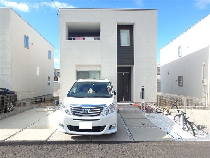 物件外観写真1　(外観写真)