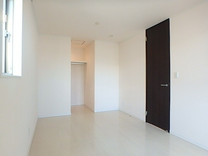 物件内観写真12　(居室)